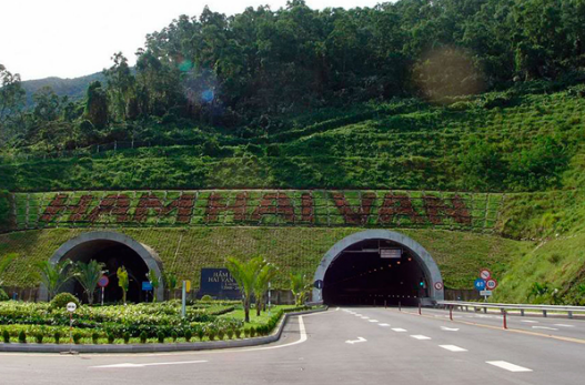 Hai Van Tunnel